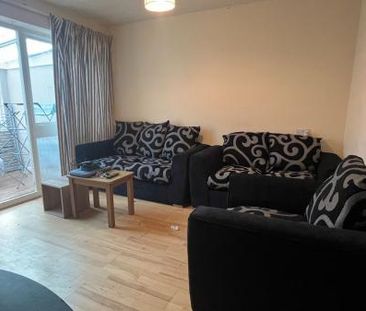 5 Bed Student Home - 61 Kemsing Gardens - Photo 1