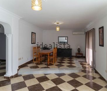 Alquiler de ático en Centro - Photo 5