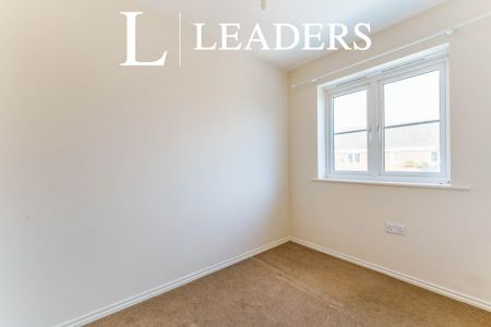 2 bedroom semi-detached house to rent - Photo 4