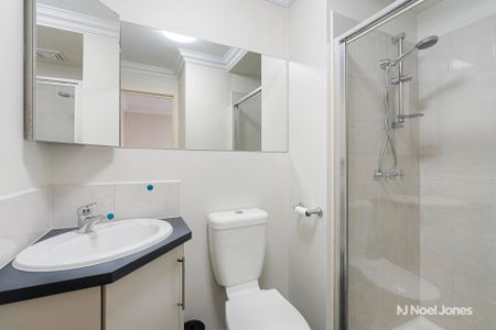 1/19 Bourke Street, RINGWOOD - Photo 5