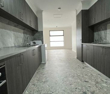 2 Albert Road, Hallam VIC - Photo 6