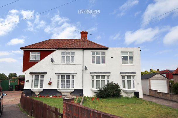 3 bedroom Semi-Detached House to let - Photo 1