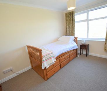 2 bedroom semi-detached house to rent - Photo 4