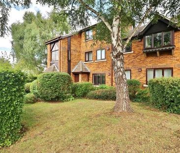 Beta Road, Woking, Surrey, GU22 - Photo 6
