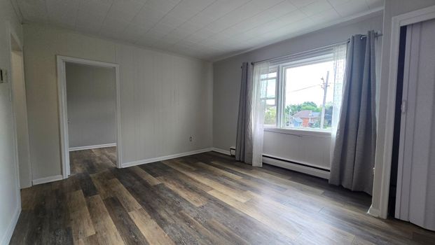 96 Emily Street - Apt - 4, Orillia, ON L3V 5V1 - Photo 1