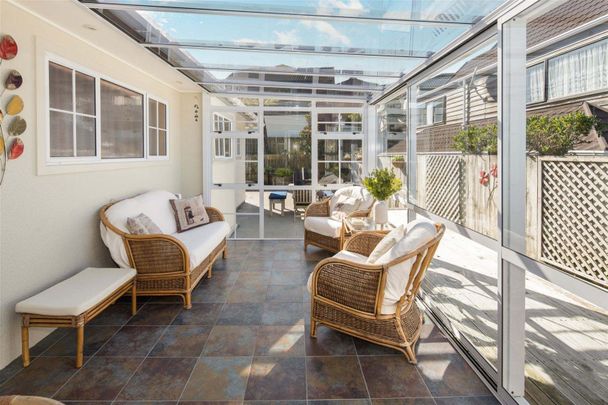 3 Swinford Crescent, Johnsonville - Photo 1