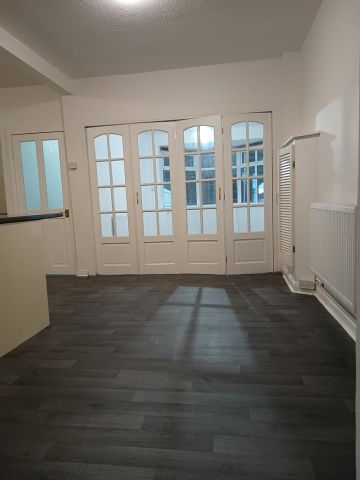 3 Bed Semi-Detached House, Tollemache Avenue, LE4 - Photo 2