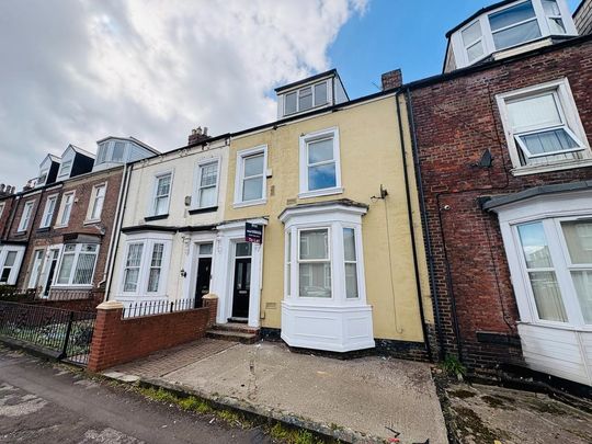 1 bedroom house of multiple occupation to rent - Photo 1