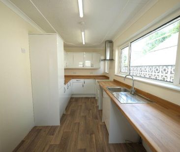 3 bedroom bungalow to rent - Photo 1