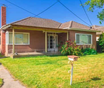 5 Belmont Avenue, Clayton VIC 3168 - House For Rent | Domain - Photo 6