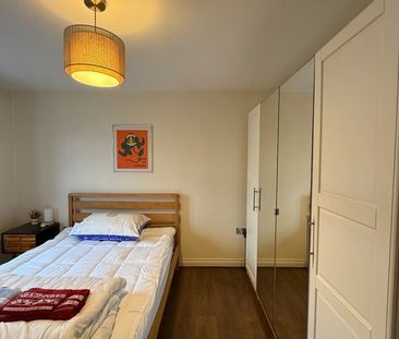 1 Bed Flat, Redcatch Road, BS3 - Photo 2