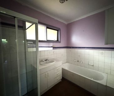 Spacious Family Living - Photo 5