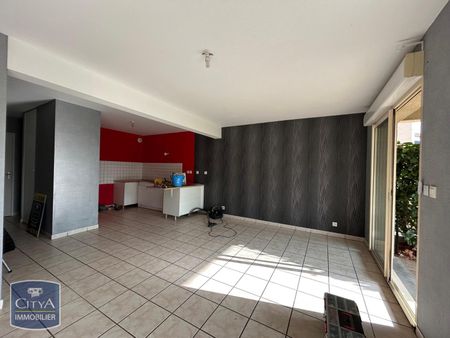 Location Appartement 2 pièces 57m² ST MARCELLIN EN FOREZ 42680 - Photo 3