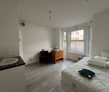 Pell Street, RG1, Reading - Photo 4