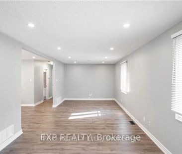 19 LOON AVENUE - Photo 1