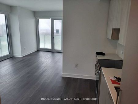 For Lease - 3900 Confederation Parkway Unit# 804, Mississauga, Ontario - Photo 2