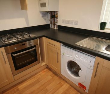 2 bedroom apartment to rent - Photo 3