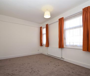 2 bed terraced house to rent in Stepney Avenue, Scarborough, YO12 - Photo 2
