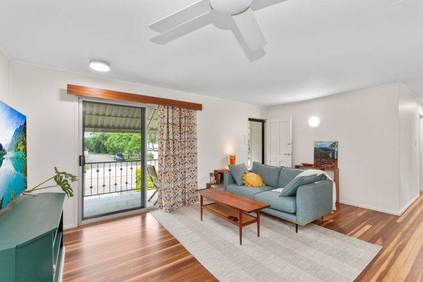 Move-In Ready Home in Prime Cranbrook Location - Photo 1