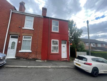 2 bedroom terraced house to rent - Photo 5