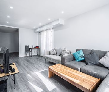 For Lease - 14 Jay Street, Brampton, Ontario - Photo 6