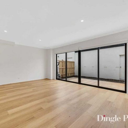 5 Bedroom family home - Photo 1