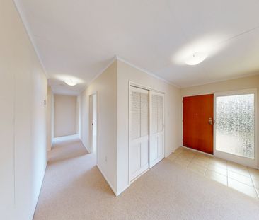 Westbrook - 3 bedrooms - Photo 3