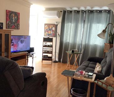 Logement 5 1/2 - Photo 1