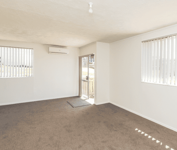 CASTLECLIFF - 3 BEDROOMS - Photo 2