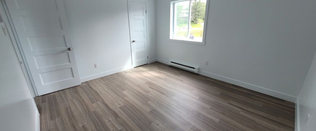 4 ½ à louer près de l’Université de Sherbrooke - Photo 1