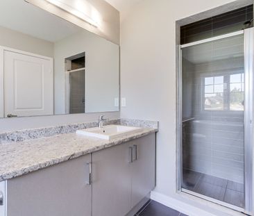 For Lease - 230 Bennett Street, Newmarket, Ontario - Photo 2