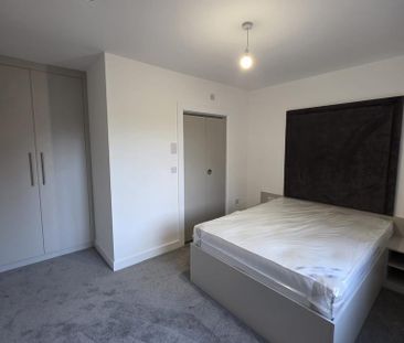 1 bedroom house of multiple occupation to rent - Photo 4