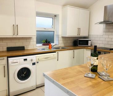 6 bedroom house to rent - Photo 5