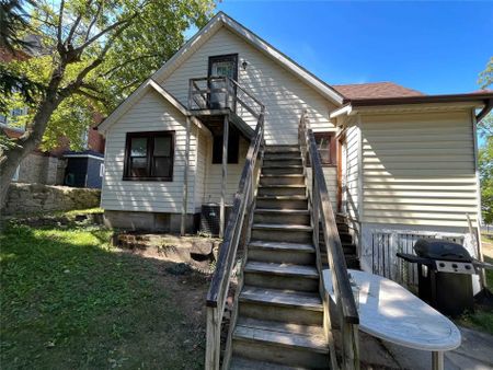 For Lease - 4287 Queen (Upper Unit ) Street, Lincoln, Ontario - Photo 3