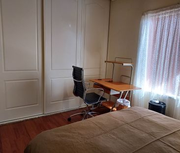 3-bedroom shared house / townhouse, Broad Street - Photo 5