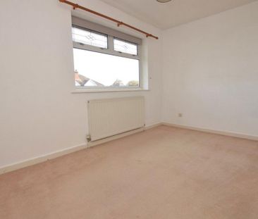 4 bedroom detached house to rent - Photo 4