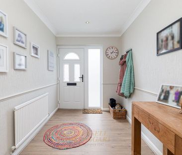 4 bedroom detached house to rent - Photo 1