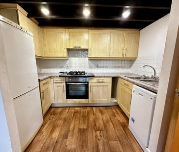 2 bedroom flat to rent - Photo 3