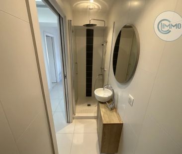 Location Appartement 2 pièces 28m² VILLEFRANCHE SUR MER 06230 - Photo 3