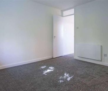 Manea Close, Lower Earley, Reading, Berkshire, RG6 - Photo 5