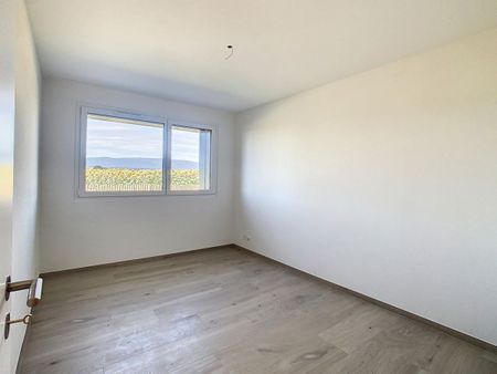 Beautiful ground floor apartment in quiet neighborhood - Photo 4