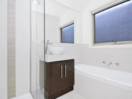 “Modern Living At Its Best” - Photo 5