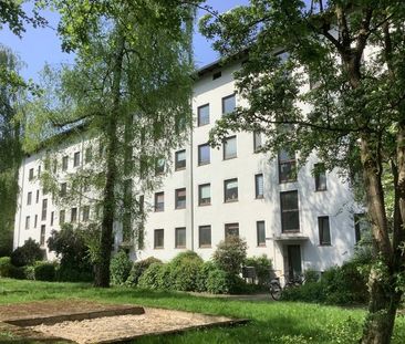 Schöne 3-Zimmer-Wohnung mit Balkon - Foto 1