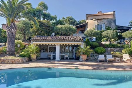 Magnifique villa Provencale 5 pièces à louer à l'année - Photo 5