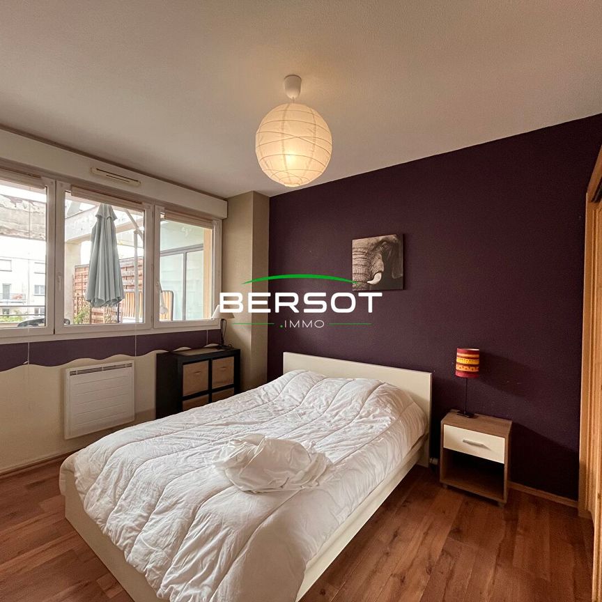 Appartement T2 bis meublé avec terrasse et place de parking - Photo 1