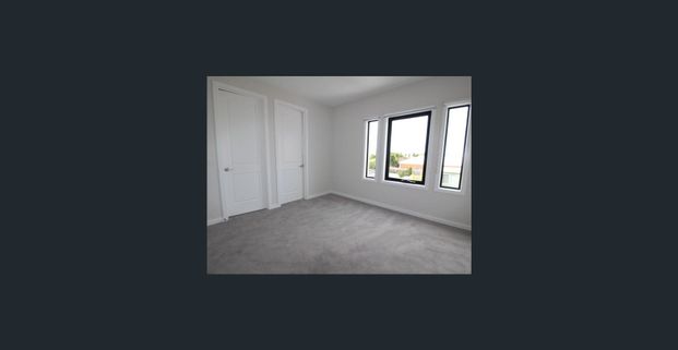 Luxury Living in the Heart of Newtown - Photo 1