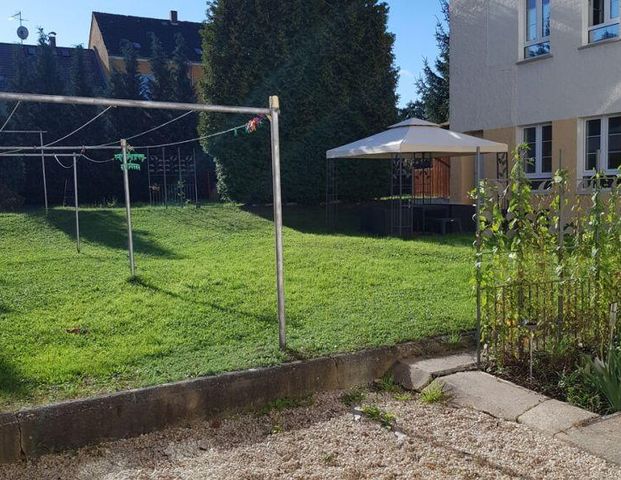 großzügige 4-Zimmer Wohnung, Mietergarten, nahe Edeka Simmel - Photo 1