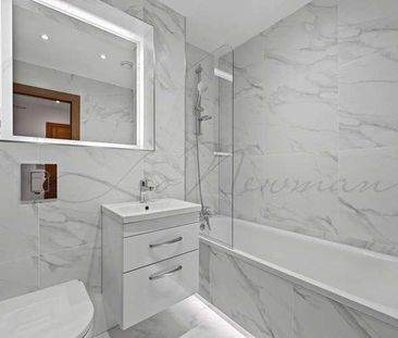 Ac Court, Thames Ditton, KT7 - Photo 2