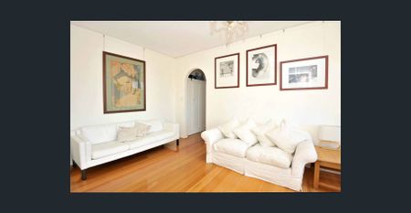 Renovated Art Deco - Close to Beach - Plenty On Street Parking - Photo 5