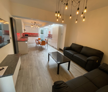 273 Dawlish Road - Photo 1